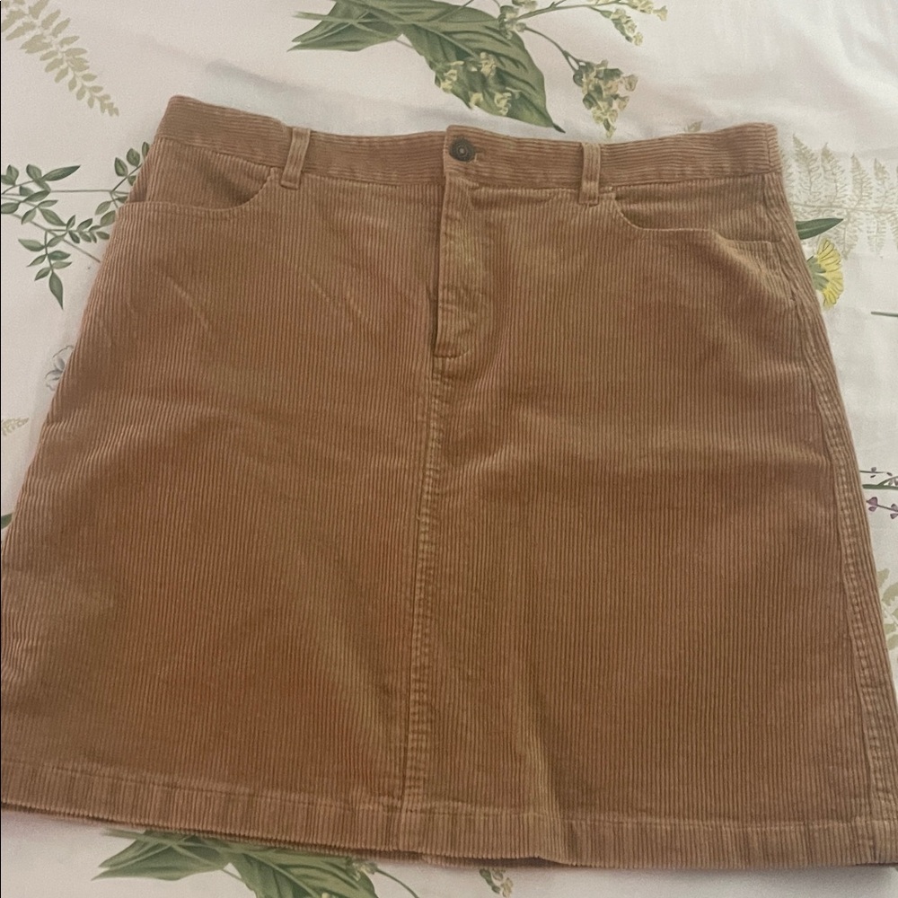 Brookes Brothers corduroy Tan Skirt size 14